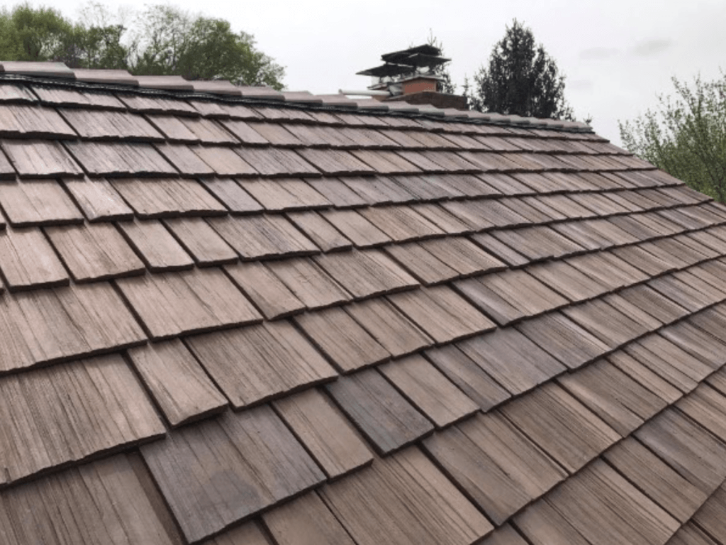 This cedar roof has plenty of years remaining.